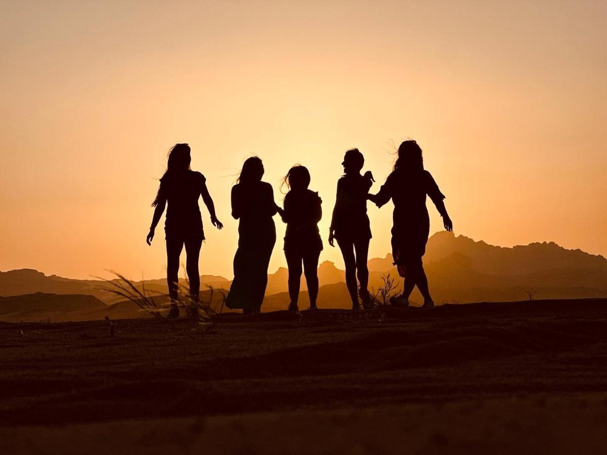Holiday Inn Luxury Camp Wadi Rum Esterno foto